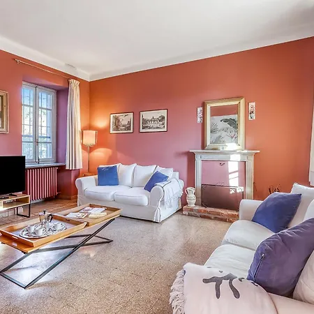 Villino Maria Private Garden&relax - Happy Angera