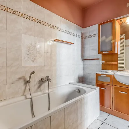 Villino Maria - Happy * Angera