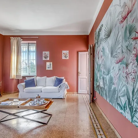 Villino Maria Private Garden & Relax Near Maggiore - Happy Villa
