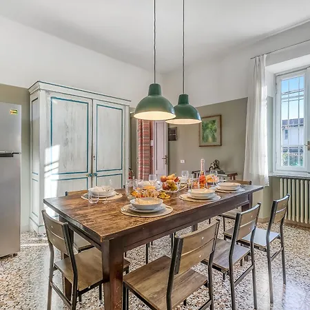 Villa Villino Maria Private Garden & Relax Near Maggiore - Happy *