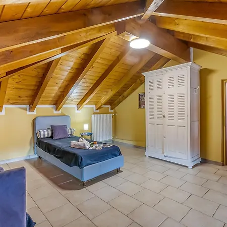 Villino Maria Private Garden & Relax Near Maggiore - Happy Villa