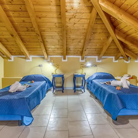 Villino Maria Private Garden & Relax Near Maggiore - Happy Angera