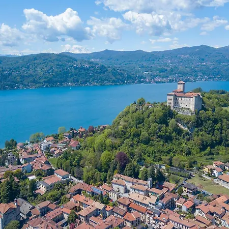 Villino Maria Private Garden & Relax Near Maggiore - Happy Villa Angera