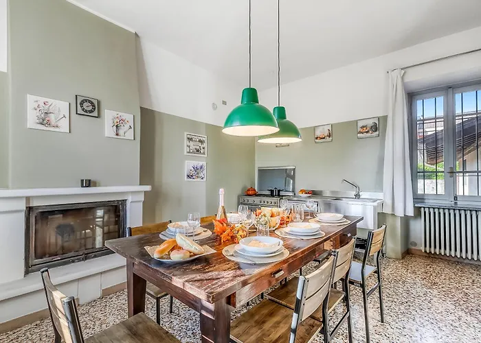 Villa Villino Maria Private Garden&relax - Happy *