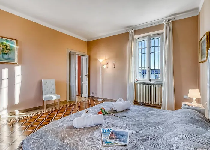 Villino Maria - Happy Angera